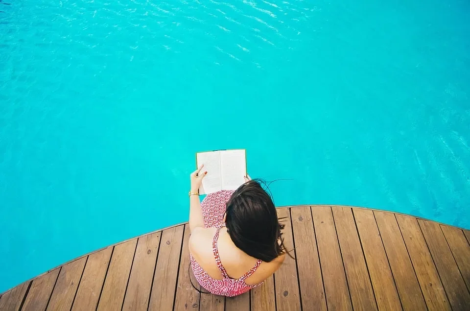 swimming-2566671_960_720